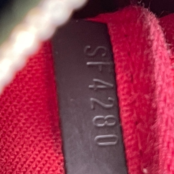 Louis Vuitton Pochette - Picture 12 of 14